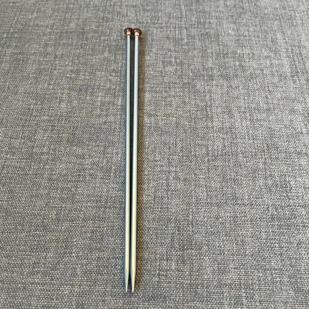 Knitting Needles, Size 5
